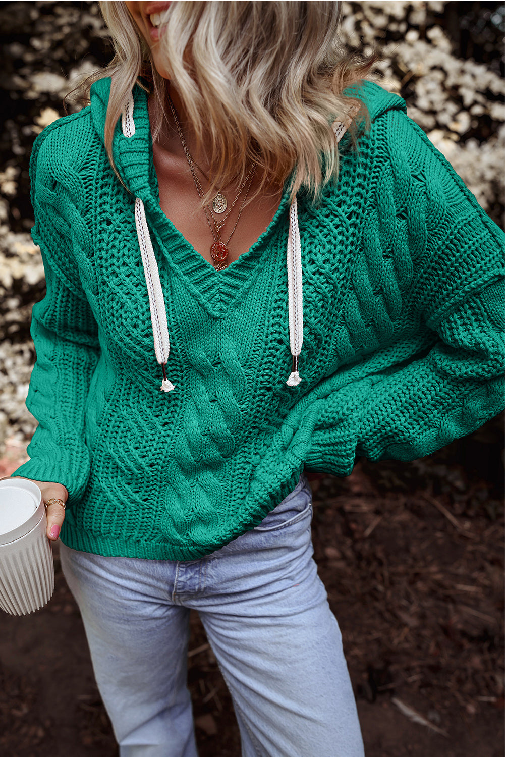 Heidi – Cable Knit Hooded Sweater with V-Neck and Drawstring