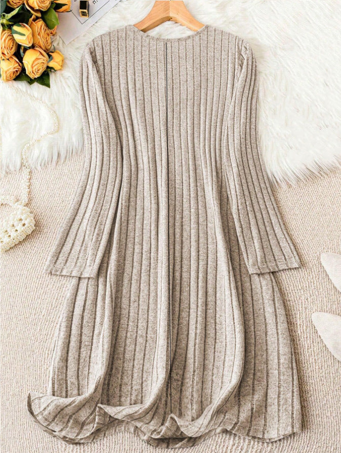 Eloise – Elegant Long Sleeve V-Neck Midi Dress