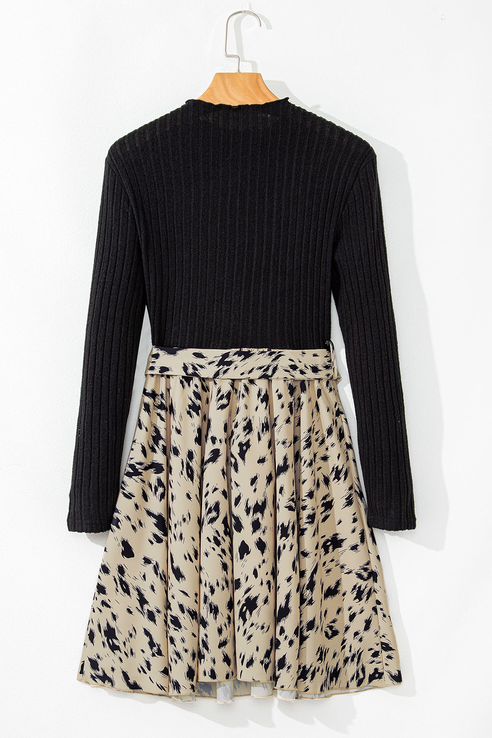Adalyn – Black Ribbed Knit A-Line Dress