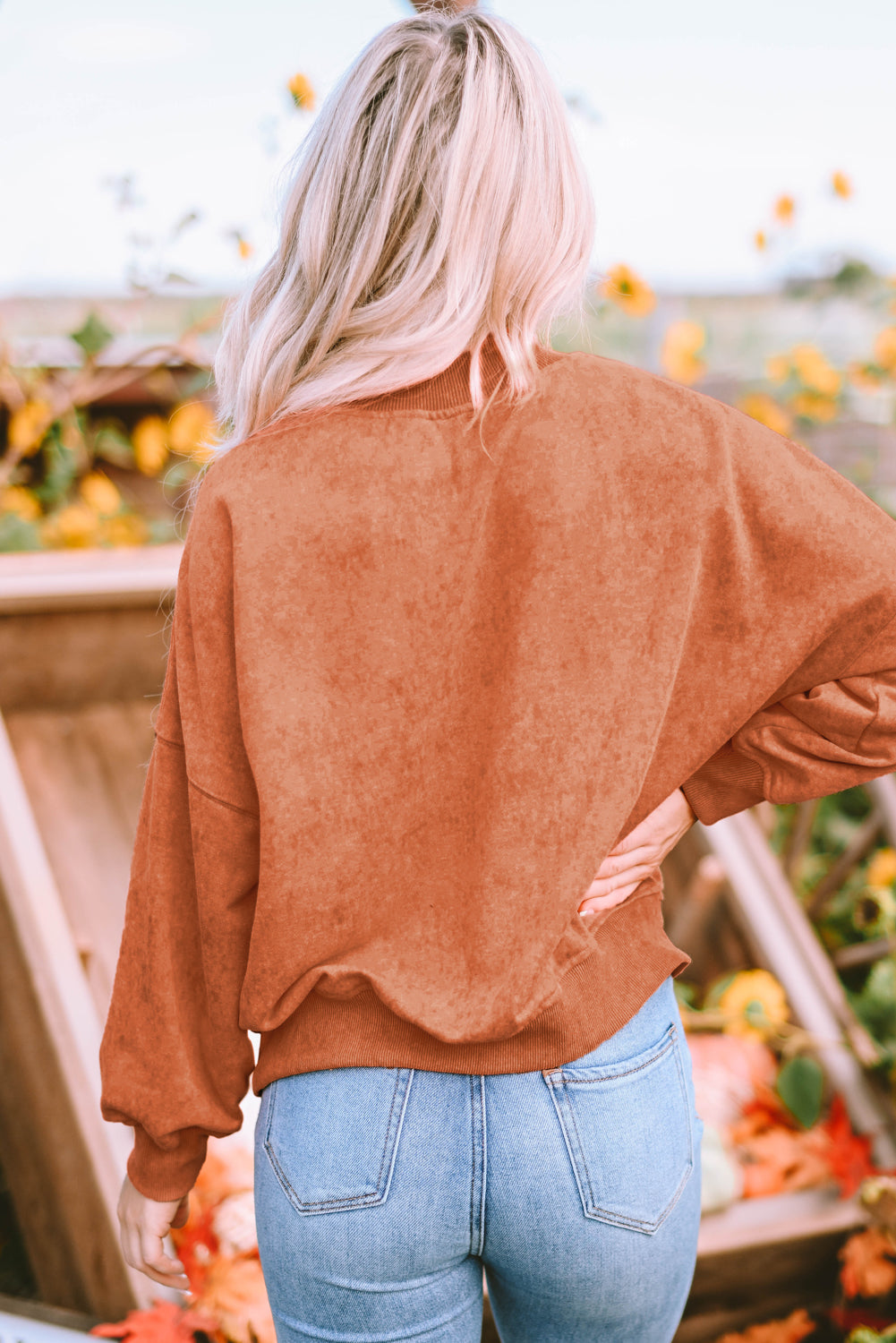Adriana – Drop Shoulder Vintage Wash Pullover Sweatshirt