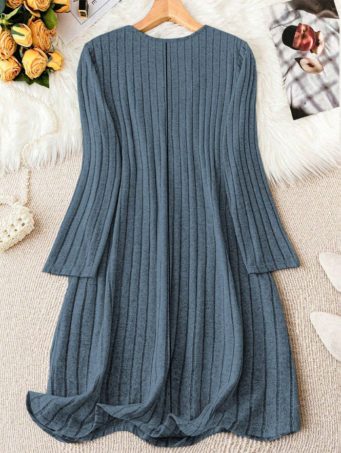 Eloise – Elegant Long Sleeve V-Neck Midi Dress