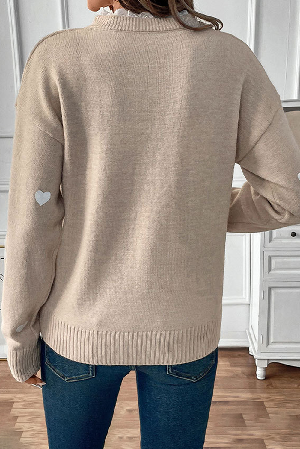 Sydney – Smoke Grey V-Neck Sweater with Heart Print