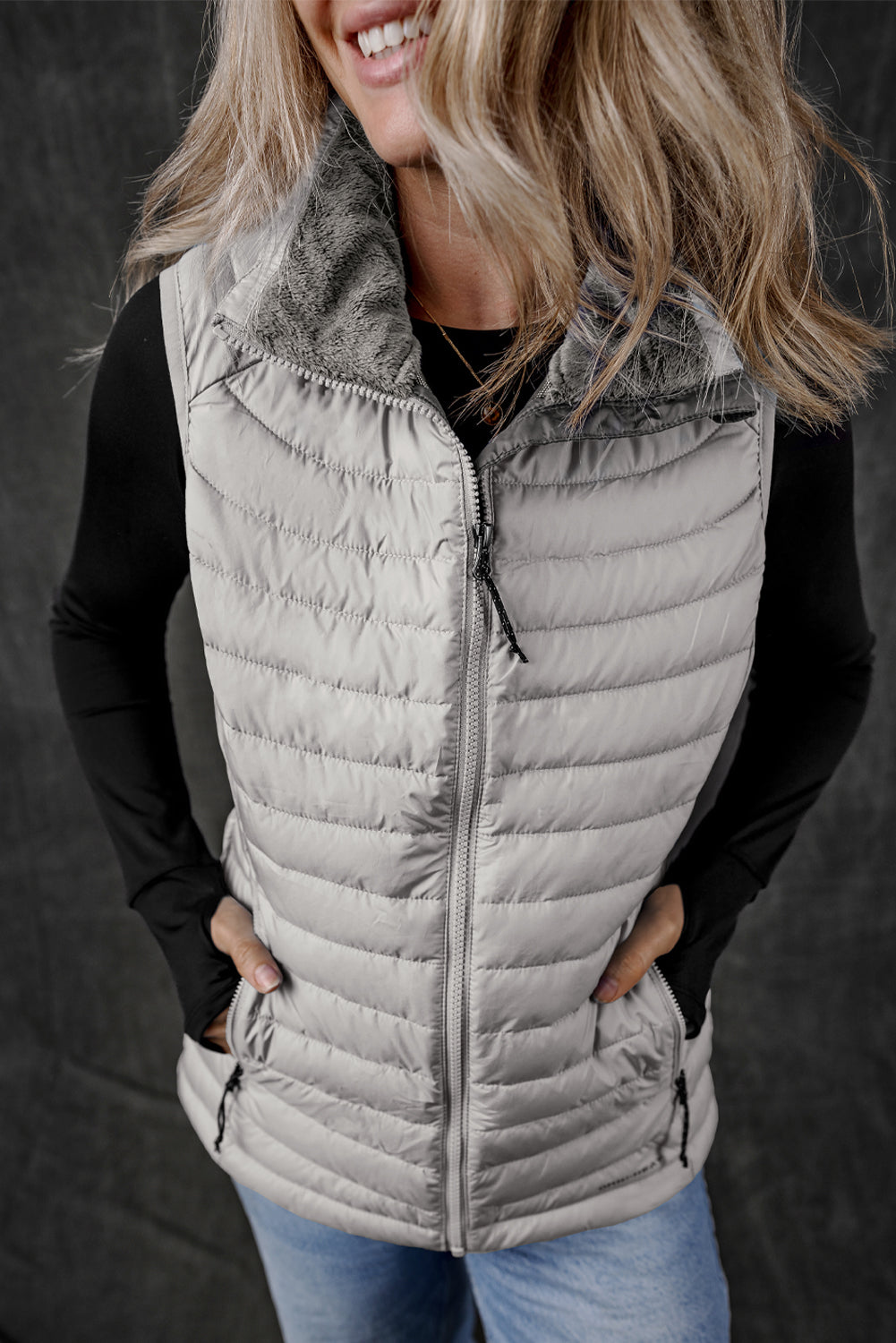Catherine – Sleeveless Quilted Puffer Vest with Zip-Up Closure
