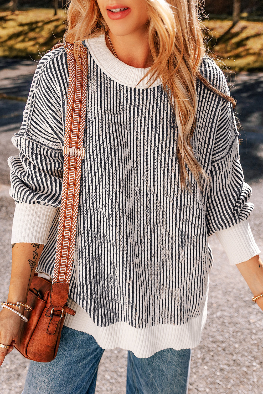 Navy – Women's Striped Textured Knit Loose Fit Sweater