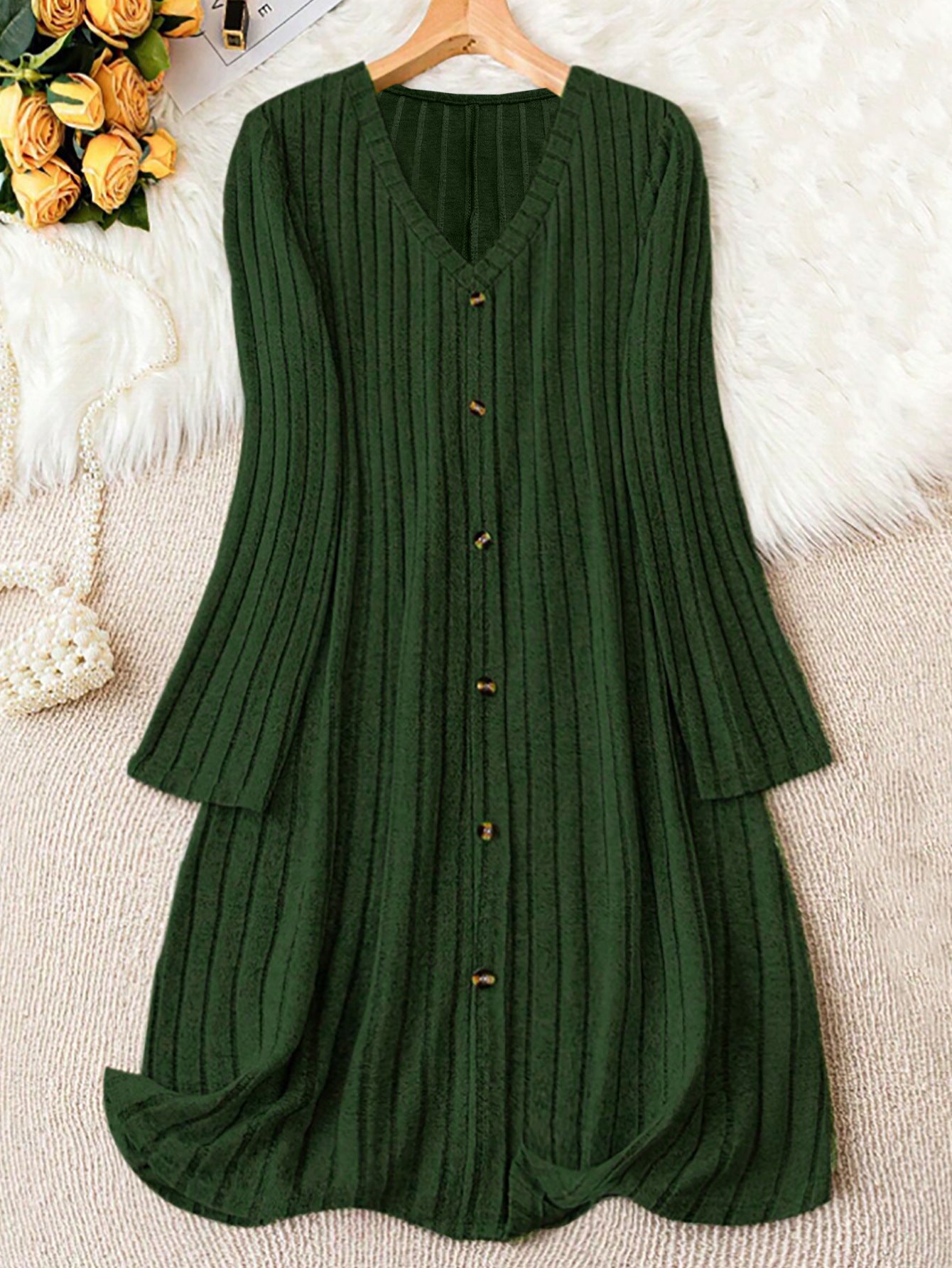 Eloise – Elegant Long Sleeve V-Neck Midi Dress
