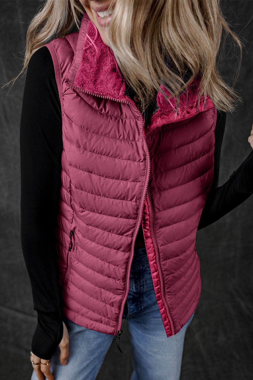 Catherine – Sleeveless Quilted Puffer Vest with Zip-Up Closure