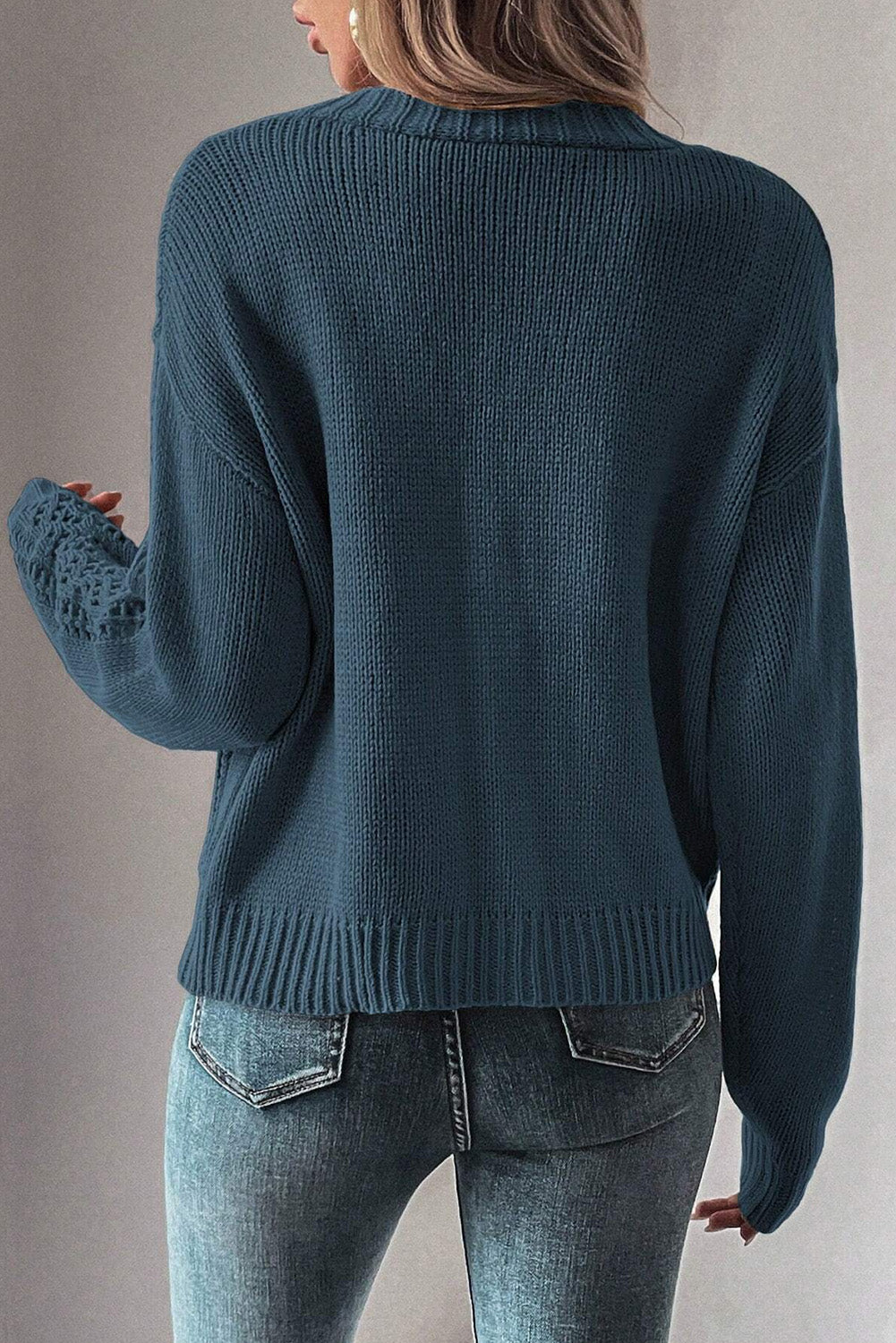 Winter – Women's Open Knit Buttoned Cardigan with Drop Shoulders