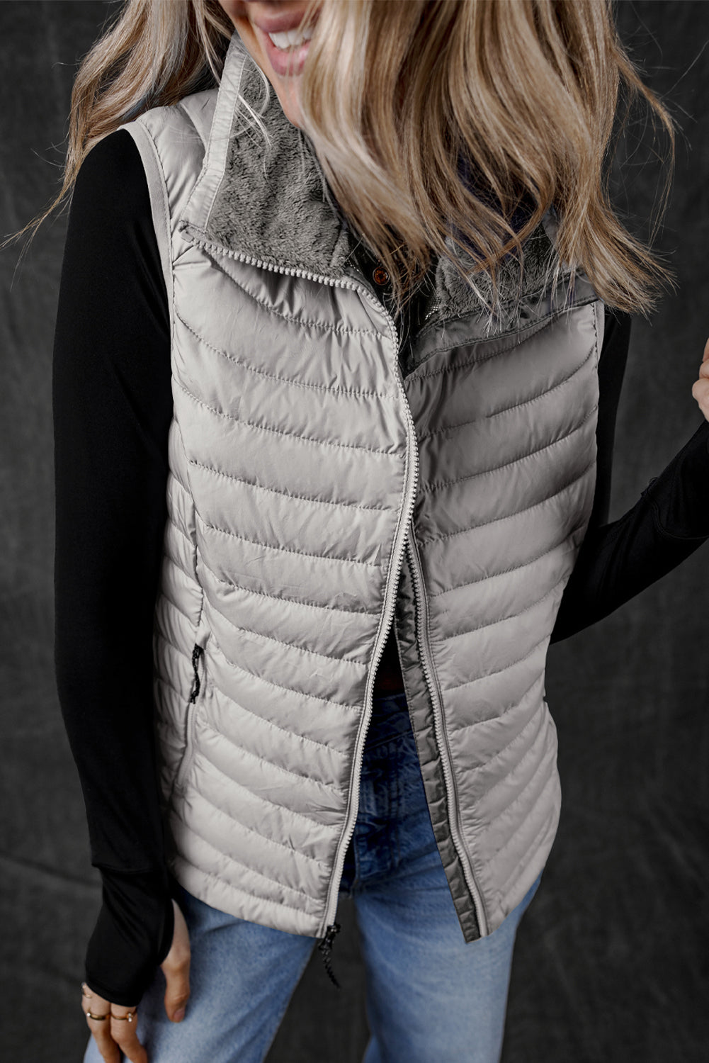 Catherine – Sleeveless Quilted Puffer Vest with Zip-Up Closure