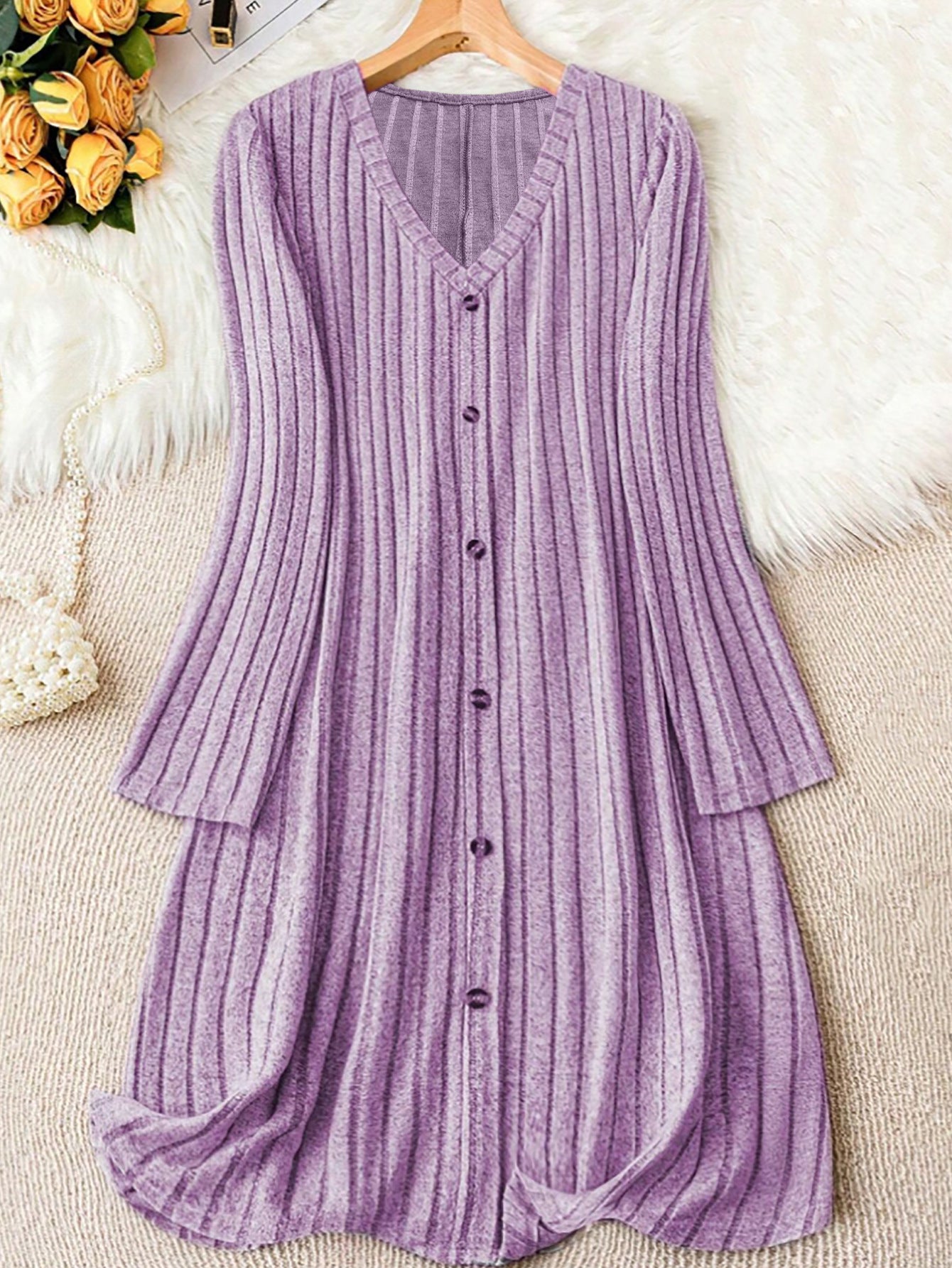 Eloise – Elegant Long Sleeve V-Neck Midi Dress