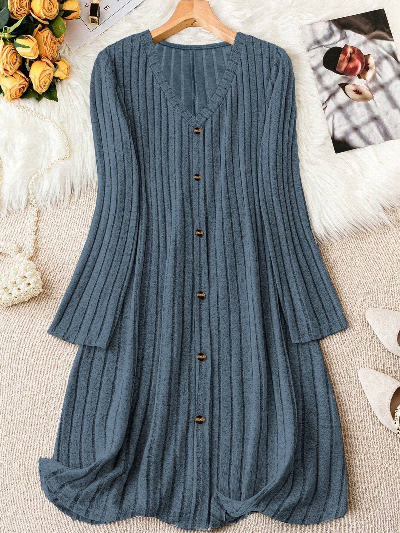 Eloise – Elegant Long Sleeve V-Neck Midi Dress