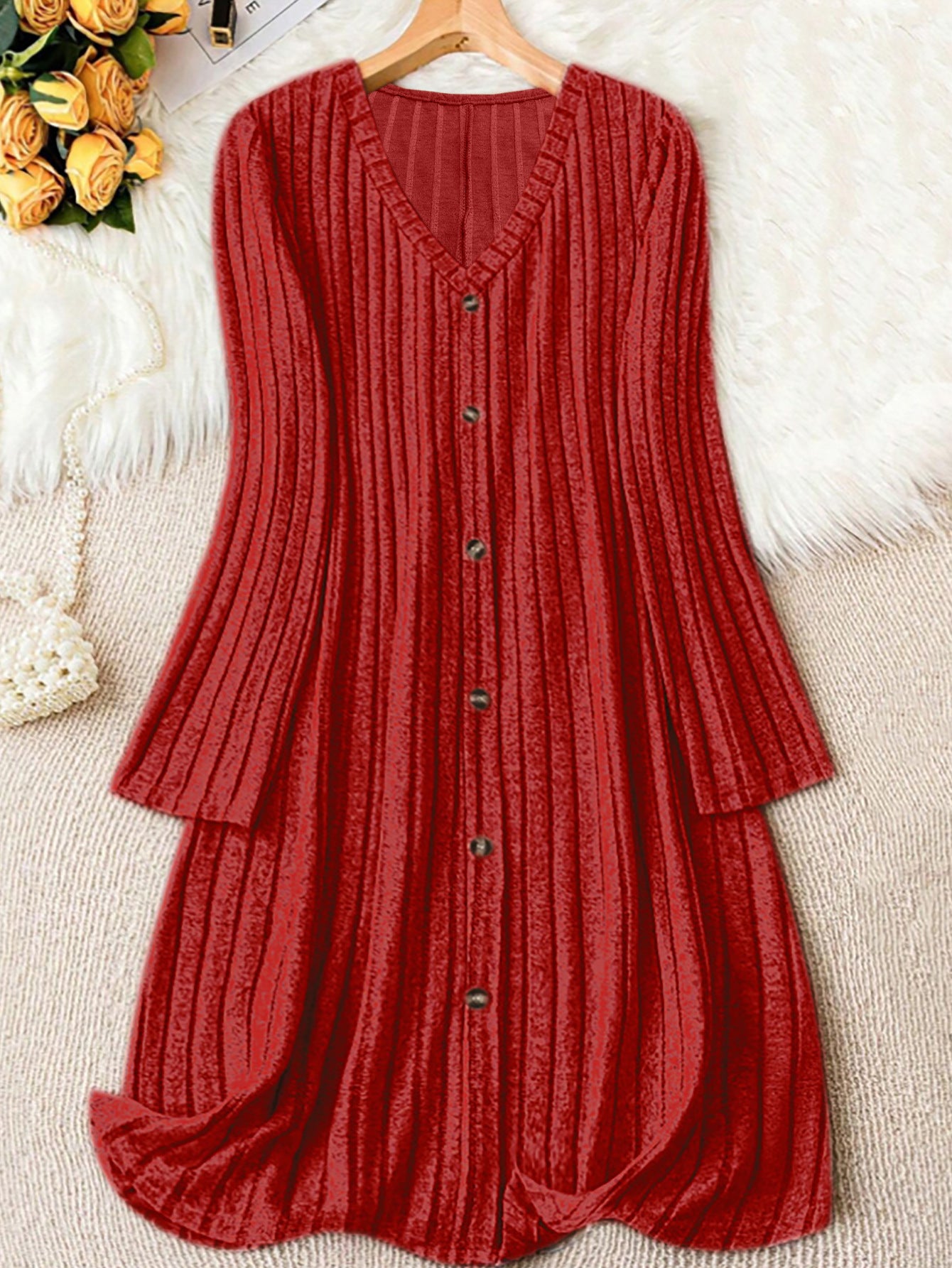 Eloise – Elegant Long Sleeve V-Neck Midi Dress