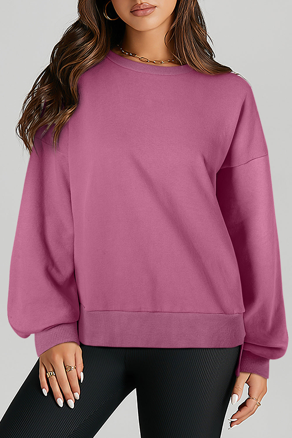 Adelyn – O-Neck Pullover Sweatshirt with High-Low Hem