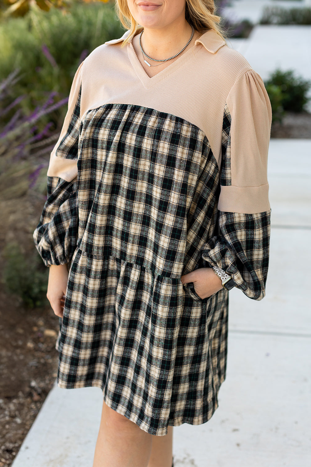 Noelle – Plus Size Black Plaid Patchwork Mini Dress