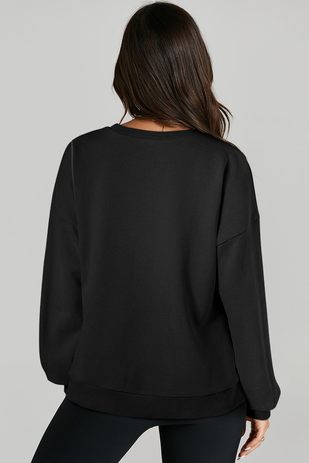 Adelyn – O-Neck Pullover Sweatshirt with High-Low Hem