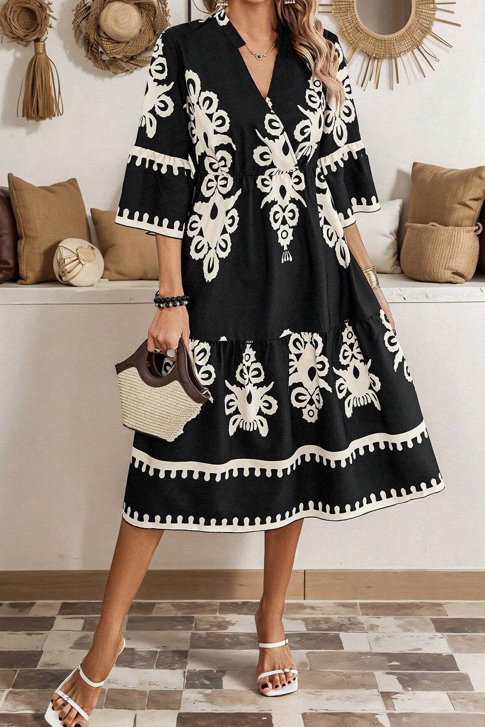 Norah – Black Geometric Print Midi Dress
