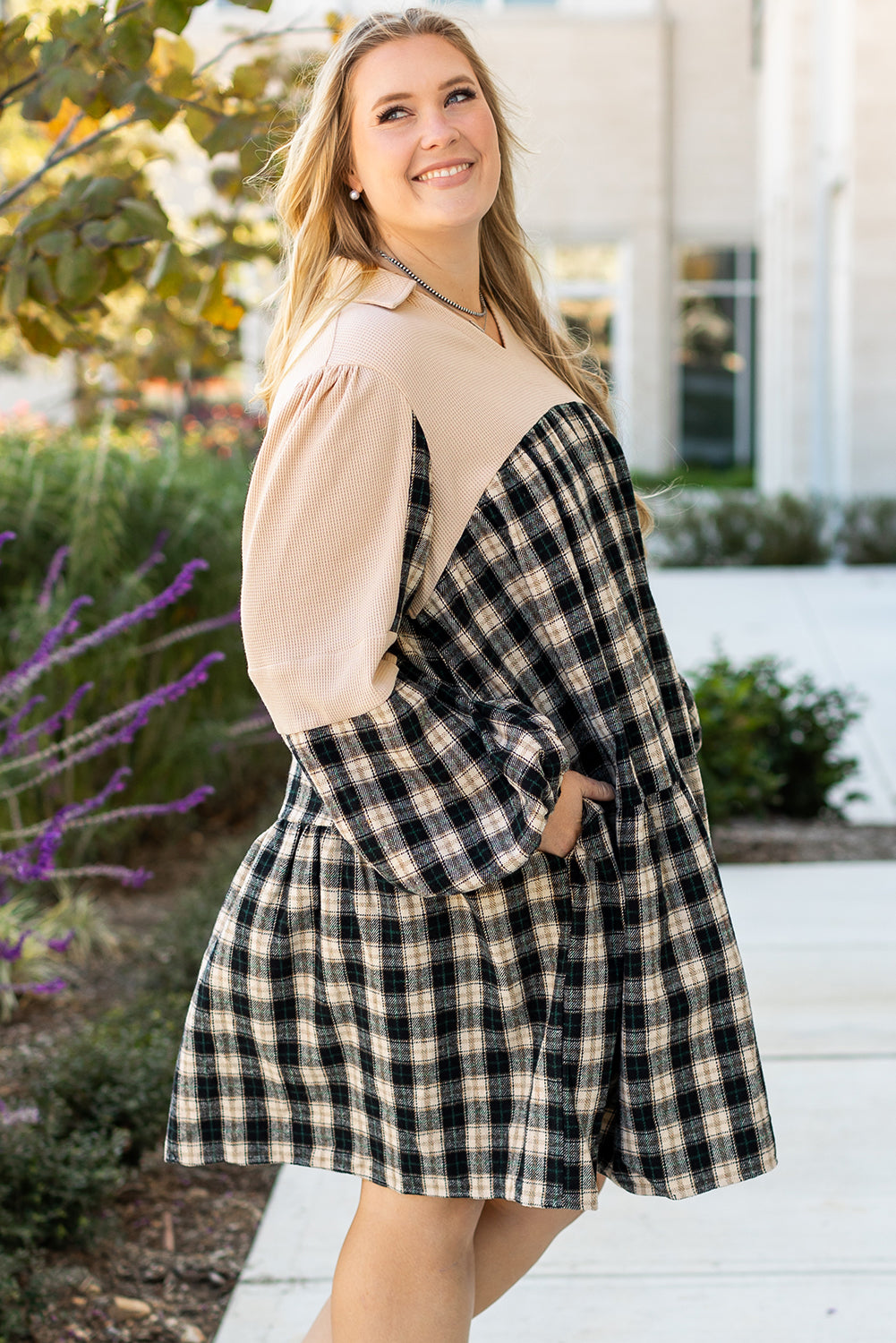 Noelle – Plus Size Black Plaid Patchwork Mini Dress