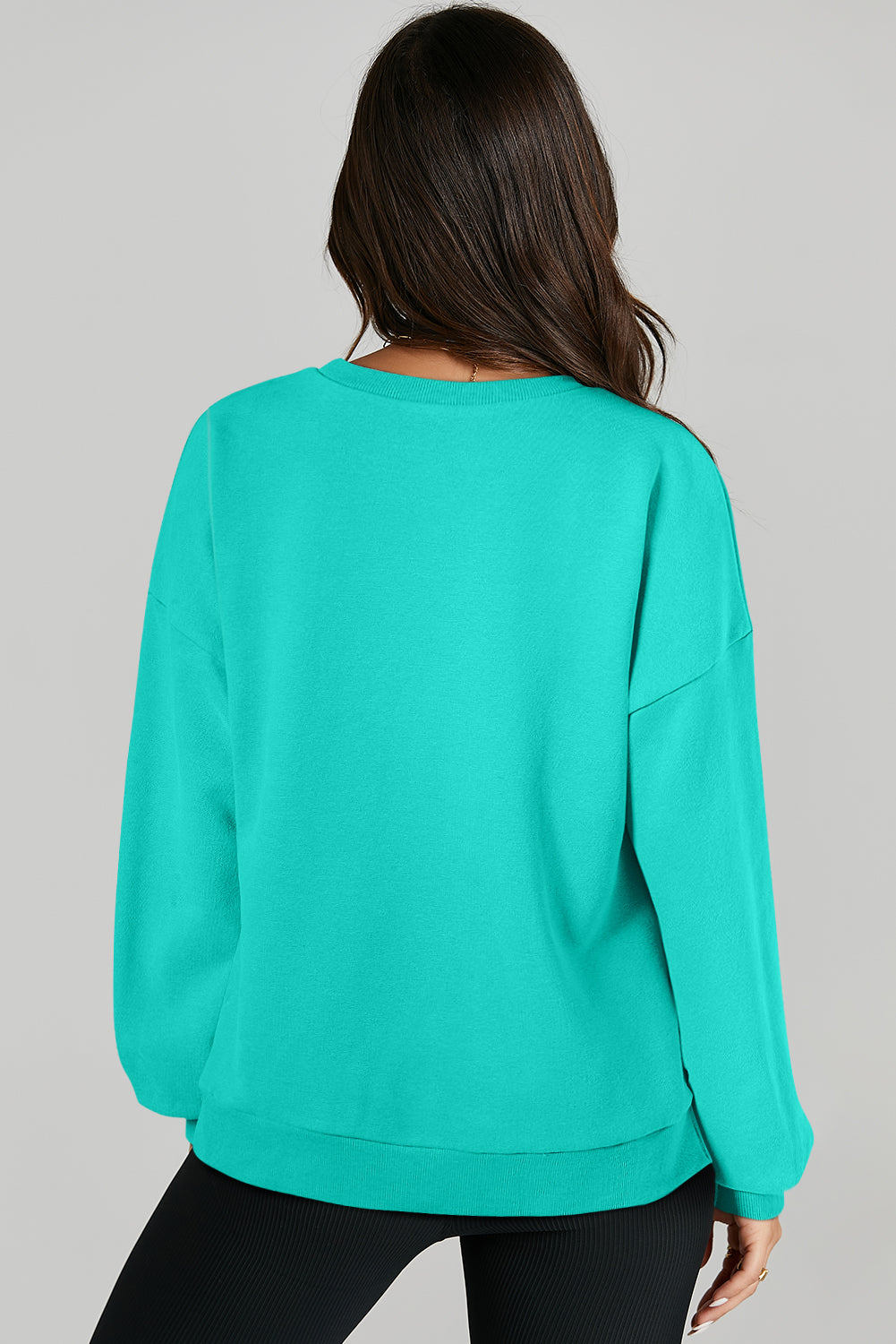 Adelyn – O-Neck Pullover Sweatshirt with High-Low Hem
