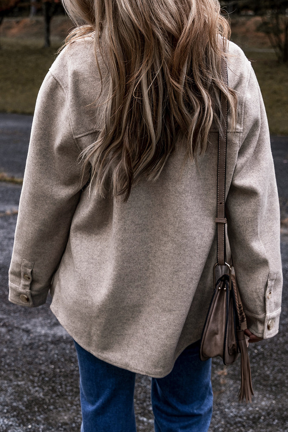 Jayla – Women's Light Grey Button-Up Shacket with Pockets