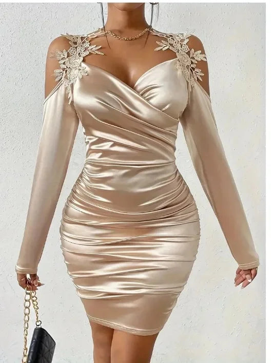 Isla – Elegant Lace Pleated Satin Dress