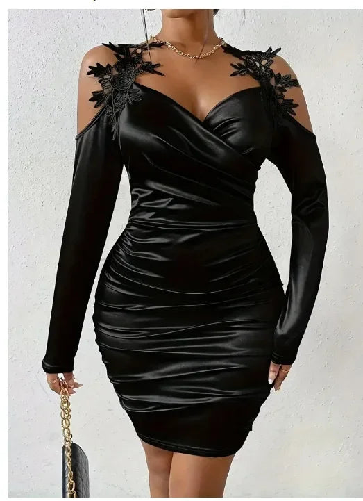 Isla – Elegant Lace Pleated Satin Dress