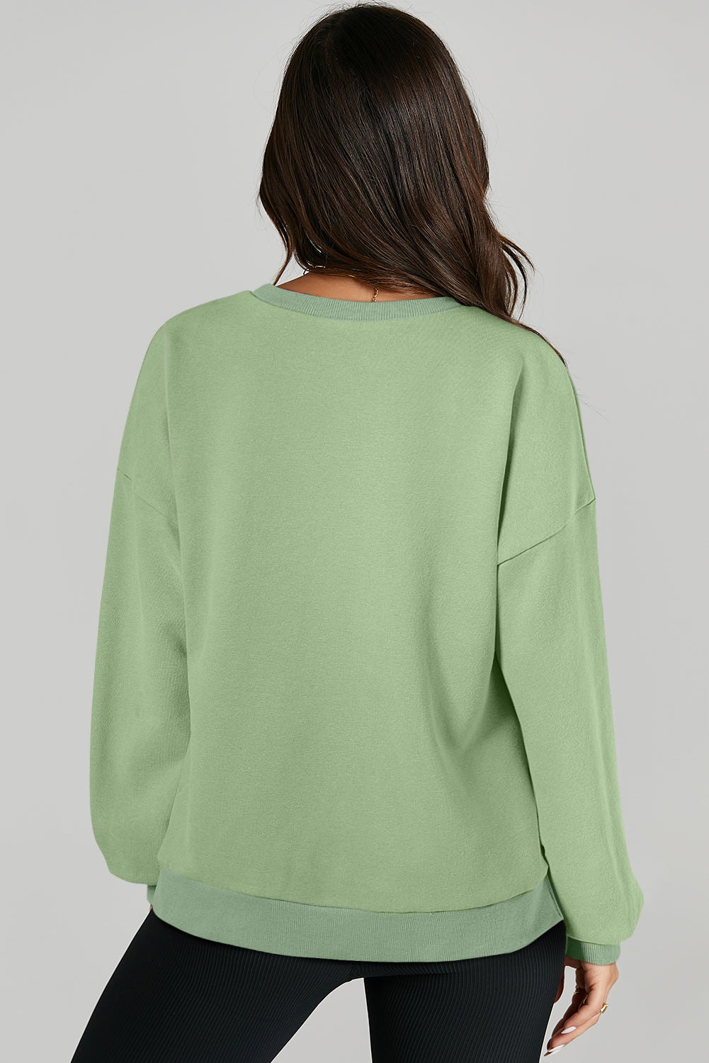 Adelyn – O-Neck Pullover Sweatshirt with High-Low Hem