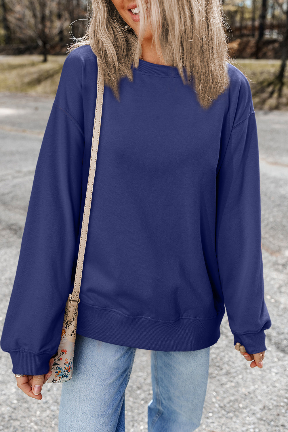 Giselle – Drop Shoulder Crewneck Pullover Sweatshirt