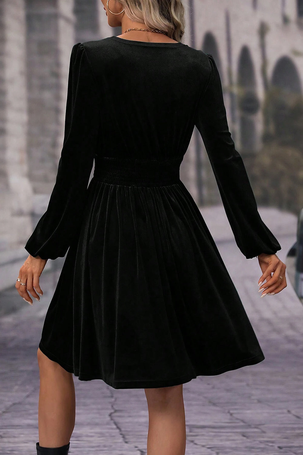 Finley – Black Velvet High Waist Long Sleeve Mini Dress