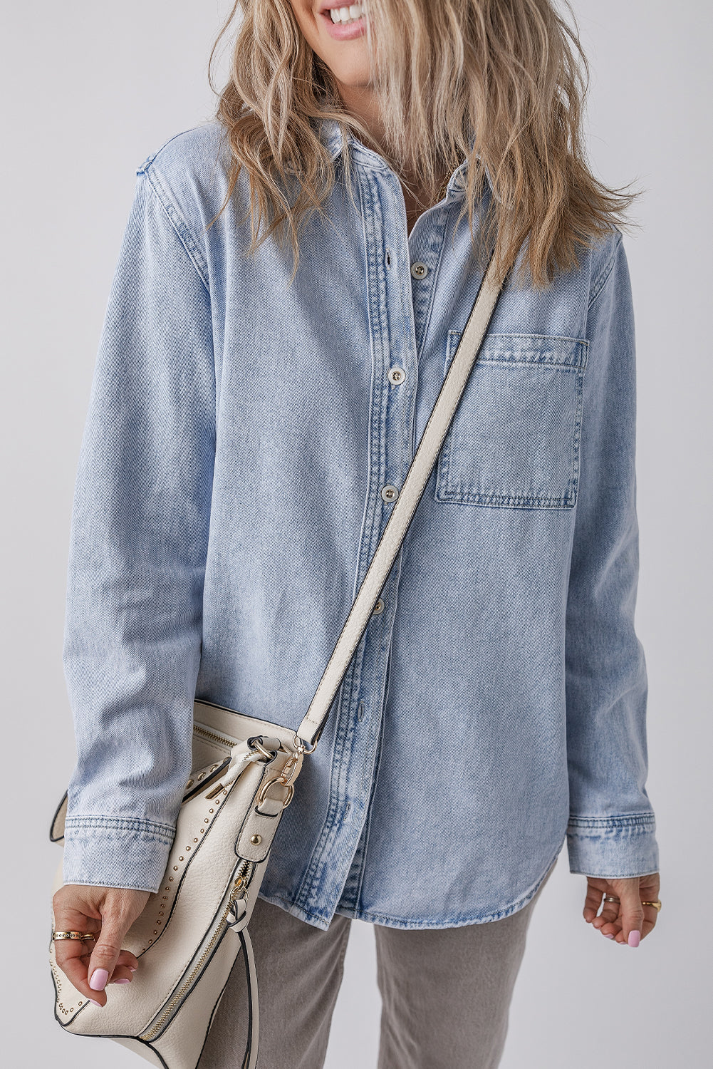 Brynlee – Beau Blue Long Sleeve Buttoned Chest Pocket Denim Shacket